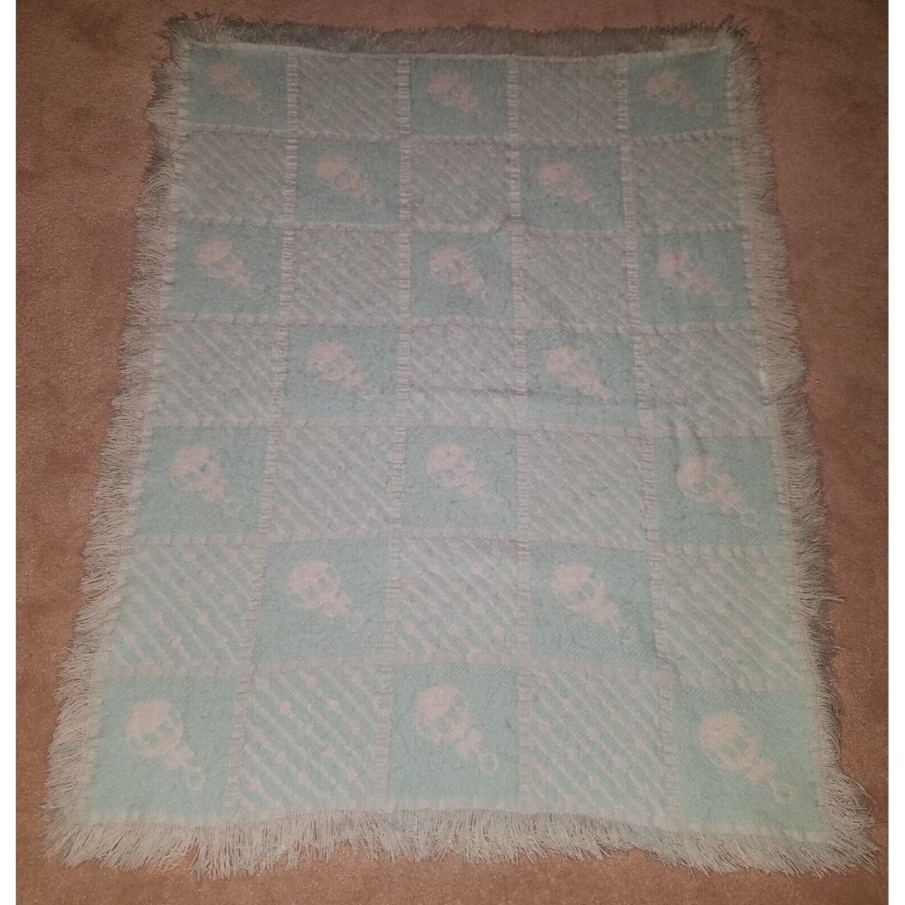 VTG Bright Future Rattles Blue White Knit Baby Blanket Acrylic Fringe 30x40
